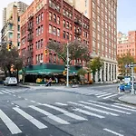 Mod Tribeca Studio W Indoor Pool Gym Nyc-75