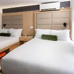 Little Charlie Hotel
