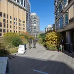 Central Chelsea 1Br W Gym Balcony Doorman Nyc-33