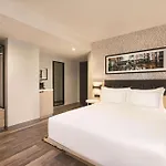 Doubletree By Hilton Midtown Fifth Ave Hotel 4*