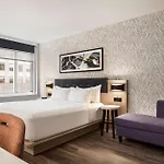Doubletree By Hilton Midtown Fifth Ave Hotel