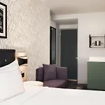 Hotel Doubletree By Hilton Midtown Fifth Ave 4*