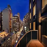 Hotel Hilton Garden Times Square South 3*