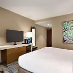 Hilton Garden Times Square South 3* New York