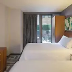 Hilton Garden Park South-midtown West Hotel 3*