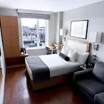 Edge Washington Heights 3*