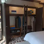 Iroquois Times Square 5*
