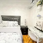 Apartment Modern Comfort In Brooklyn *