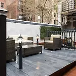 26-3a Gramercy W D Outdoor Courtyard New York