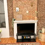 89-2Rn 1Br 2Beds Ues Perfect For Shares