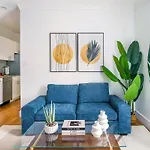 403-4C New 2Br 2Baths Prime Ues