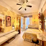 The International Cozy 3* New York