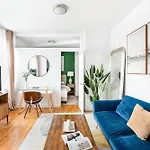 139-3e West Village 1br Value
