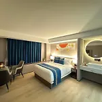 Hotel Ly New York