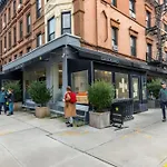 Cozy Classic Park Slope 1Bd, Nr Prospect Park