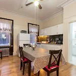Comfortable One Bedroom Apartment