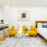 1597-1 Large W D In The Unit Prime Ues New York