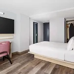 Hotel Doubletree By Hilton Midtown Fifth Ave New York