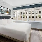 Hotel Doubletree By Hilton Midtown Fifth Ave 4*