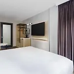 Doubletree By Hilton Midtown Fifth Ave
