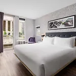Hotel Doubletree By Hilton Midtown Fifth Ave 4*
