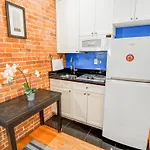 Apartment Empire Broadway Retreats New York