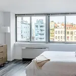 Apartment Landing - Modern With Amazing Amenities