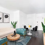 Apartment 444-2c Newly Renovated 1br In Hell's Kitchen