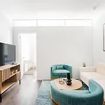 Apartment 444-2c Newly Renovated 1br In Hell's Kitchen *