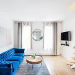 1597-phn Ph Duplex -private Outdoor Deck W D Apartment