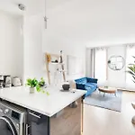 1597-phn Ph Duplex -private Outdoor Deck W D *