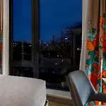 Hotel Tru By Hilton Brooklyn New York