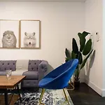 Lovely 4 Bedroom In Nyc!