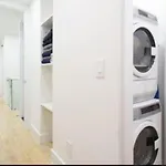 Magnificent 3 Bedroom Apt In Nyc