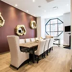 Midtown 1Br W Dm Elevator Gym Nr Times Sq Nyc-798