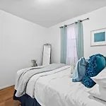 1br Walk To Park And Columbia