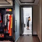 Mandarin Oriental,