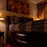 Spacious Comfy In Cozy Classy Duplex Guest house