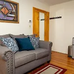 Spacious Comfy In Cozy Classy Duplex New York