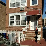 Brighton Beach Rooms