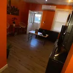 Cozy Woodside Near Manhattan Apartment *