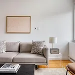 Apartment Chelsea 1br W Doorman Gym Nr Union Square Nyc-1240 New York