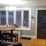 A Comfy Place In Queens
