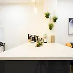 Apartment 1597-9 Renovated Prime Ues Wd In Unit