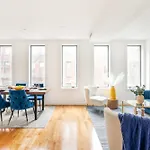 Apartment 13-3 I Brand New 4br 3 Baths Duplex Private Roof Deck *