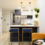 Apartment 1597-9 Renovated Prime Ues Wd In Unit