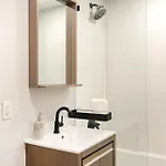 13-3 I Brand New 4br 3 Baths Duplex Private Roof Deck * New York