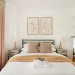 13-3 I Brand New 4br 3 Baths Duplex Private Roof Deck Apartment *