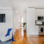 Apartment 13-3 I Brand New 4br 3 Baths Duplex Private Roof Deck *