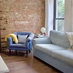 Times Square Manhattan New York Apartments!